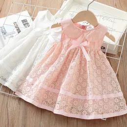 2019 Sommar Ny 2-8 9 10 år Barnens Korea Style Söt Peter Pan Collar Rosa Vit Tank Lace Bow Kids Girls Layered Dresses Q0716