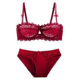 Sexy Lace Bra And Panty Set Back With Underwire, Tow Hook And Eye Design  Perfect For Intimate Wear And Sleepwear Q0705 From Sihuai03, $10.48