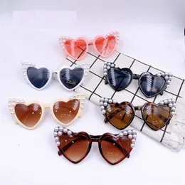Мода Дети Солнцезащитные очки летние детские жемчужины Love Heart Rame Sunglass Girls UV 400 Защитные очки мальчики пляжные солнцезащитные бокалы 300 H1