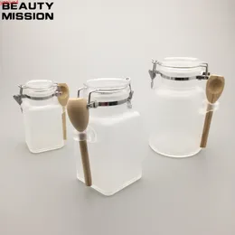 100ML 200ML 300ML ABS Bottiglia di sale da bagno con cucchiaio di legno Vaso cosmetico riutilizzabile per donne Vuoto Maschera facciale in plastica Contenitorebuona alta qualità