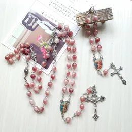 Örhängen Halsband Qigo Red Acrylic Vintage Cross Rosary Armband Set Lång religiösa smycken uppsättningar för män Kvinnor