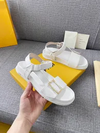 2021 top designer luxury flat sandals summer gladiator letters wide bottom comfortable casual shoes ladies beach shoes large size 35-41
