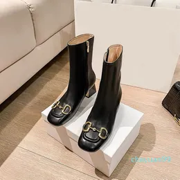 2021 designer Women boots Love Arrow Martins Martin Desert Boot Flamingos 100% leather brand high heel luxury non-slip winter shoes 30854