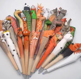 動物の木の彫刻の創造的なボールペンの木のボールペン手作り彫刻学生ペンSN4169