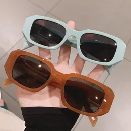 Sunglasses 2022 Fashion Small Square Gradient For Women Vintage Green Brown Elegant Sun Glasses Female Black White Eyewear