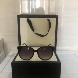 2023 Designer Luxus Frauen Sonnenbrille Männer Brillen Outdoor Shades PC Rahmen Mode Klassische Dame Sonnenbrille Spiegel für Frauen mit Box 1719