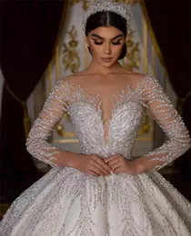 Vestido de noiva Glitter a Line para mulheres árabes que provocam contas de lantejoulas de mangas compridas de tamanho de piso de tamanho traseiro