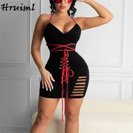 Bodycon Elbise Backless Criss-Cross Dantel-up Halter Elbise Katı Renk Moda Örme Zarif Akşam Parti Kulübü Gece Beachwear 210513