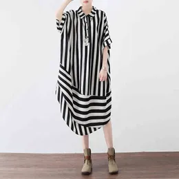 Johnature Women Stripe Dress Chiffon Summer White And Black Bat Sleeve Loose Turn-down Collar Shirt Dress Women Fashion 210521