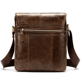 Kors Kropps axelväska för män Mäns Äkta Läder Vintage Messenger Bags Small CrossBody Ipad Handväska 1121