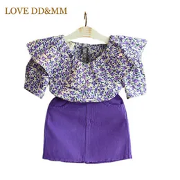 Love DDMM Girls Детская одежда наборы Одежды Летние Дети Цветы Топ Рубашка и Джинсовая Юбка 2 Шт. Наряды для девочек Дети Повседневная Одежда 210715