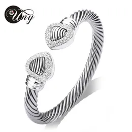 UNY Bangle Love Heart Twisted Wire Bracelet Free Ship Bangle Designer Brand Retro Unique Elegant Women Fashion Jewelry Bracelets 210713