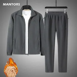 Fleece Men's Set Winter Cashmere Tracksuit for Men Thick Warm 2 Pieces Set Jacket+Pants Velvet Suit Mens Casual Clothing 2021 X0909