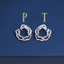 Ohrringe der ROSE-Serie, offizielle Reproduktionen von PIAGET. Top-Qualität, 18 Karat vergoldetes Sterlingsilber, Luxus-Schmuck, heiße Markenohrringe, Damen, exquisites Geschenk