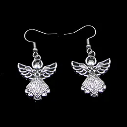 Ny modehandgjorda 26*23mm Guardian Angel örhängen rostfritt stål öronkrok retro små objekt smycken enkel design för kvinnor tjej gåvor