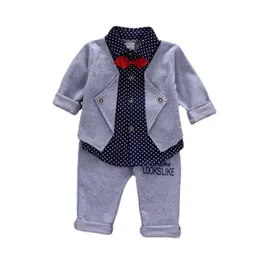 Vår höst barn pojkar flickor kläder kostym barn mode kläder baby gentleman t-tröjor byxor 2st set toddler tracksuit x0902