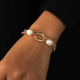 Ornapeadia Ins Sweet Pearl Personality Bracelet for Women Alloy Chain Niche Design Ot Buckle Stitching Jewelry Wholesale Q0719