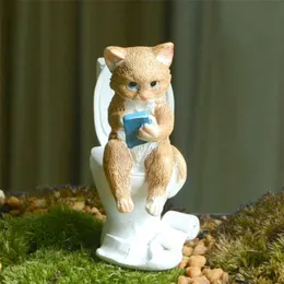Everyday Collection Miniature Animal Figurines Mouse Pig Bunny Groda på Toalett Design Dekoration Roliga gåvor 211101