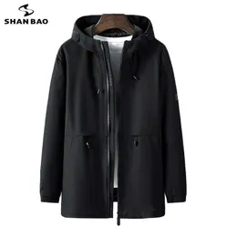 Shan Bao Höst och Vinter Märke Klassisk Style Zipper Pocket Long Windbreaker Young Men's Casual Hooded Jacket Black Khaki 211011