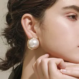 Orecchini a bottone con perle simulate rotonde grandi coreane per le donne Etrendy New Classic Elegant Earing Fashion Jewelry