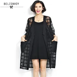 Plus Rozmiar Szyfonowy Płaszcz Lato Styl Moda Kobiety Odzież Czarna Plaid Perspekty Loose Pół Rękaw Pani Długa Mesh Cardigan 210520