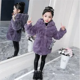 Girls' Coat autumn and winter children faux fur jacket 2022 new thickened warm Korean fashion little girl hooded tops