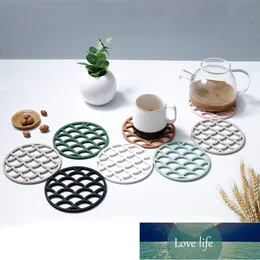 Round Hollowing Out Fish Scale Design Dining Table Mat Drink Coasters Kitchen Insulation Hot Pad Silicone Placemat