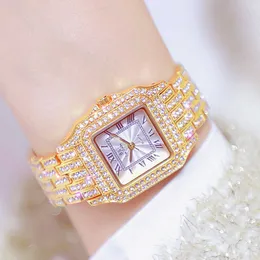 ローマ数字女性の高級ブランドウォッチドレスゴールドレディース腕時計ダイヤモンドスクエア女性腕時計モントトレフェムメ210527