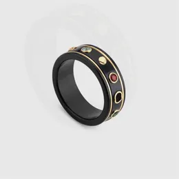 Luxury Designer Smycken Mode Black Ringar Kärlek Kvinnor Män Bague Anillos Moissanite Keramik Ring för Mens Womens Engagement Bröllop Smycken Lover Gift