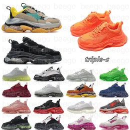 2022 men women designer casual runner Running Shoes triples s sneakers sneaker 17fw paris triple Luxury Mens Womens platform sports shoe black white