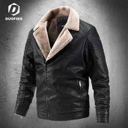 Vinter Läderjacka Biker Coat Män Plus Velvet Slå ner Krage Casual Jaqueta de Couro Masculina Man Faux PU Läder Coats 211009