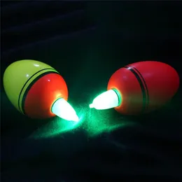 夜の光の輝くEVA釣りフロートLED発光照明フロートチューブ機器ランダムカラー3アクセサリー