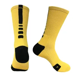 2pcs is 1pair USA Professional Elite Basketball Socks Long Knee Athletic Sport Socks Men Fashion Compression