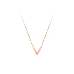 Pendant Necklaces Korean Fashion Initial V-Letter Necklace For WomenTitanium Stainless Steel Chain Wholesale Hip Hop Jewelry