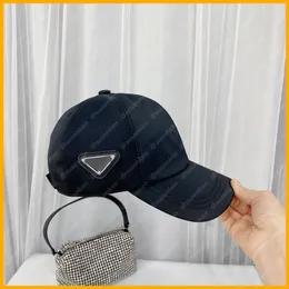 2021 Nylon Baseball Cap för män Kvinnor Bucket Hat Hattar Luxurys Designers Caps Mens Bonnet Cappelli Firmati Mütze Beanies Sun D2106113L