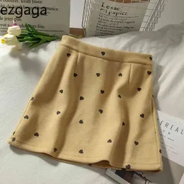 Ezgaga High Waist Mini Skirt Kvinnor Hjärta Dot Zipper A-Line Slim Ladies Bodycon Sweet Girl Autumn Kjolar All-Match Streetwear 210430