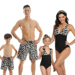 Boys Father Family Mathing Beach Short for Tropical Outfit Holiday Summer Trunks 210529
