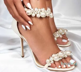 Luxury-Elegant Summer Maisel Pearl Embellished Sandals Skor Ankelband Lady High Heels Kvinnors Lyxiga Brand Party Dress Wedding Eu35-43