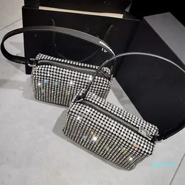 2022 quality Diamond bag come with box Women Luxurys Designers Bags 2021 mini tote pochette classic fashon clutch wallet chain mesh