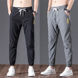 kksky vår joggare byxor män andas penna byxor mode streetwear byxor nylon överdimensionerade koreanska stil män kläder x0615