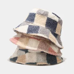 Explosion Style Basin Hat Women Winter Coral Fleece Fisherman Cap Fashion Plaid Warm And Bucket Wide Brim Hats