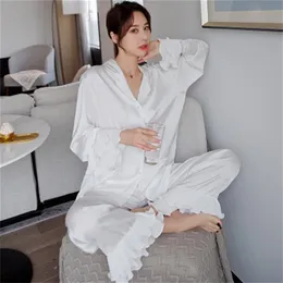 Daeyard Silk Pajama Set White Ruffles Turn-Down Collar Pyjamas Spring Autumn Long Sleeve Sleepwear Women 2 Pcs Satin Nightwear 210809