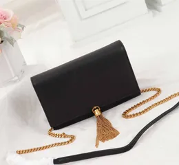 Luxurys Designers Womens Handbags Purses Top Quality Fashion Brand Real Leather Ladies Gold Chain Tassel