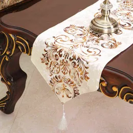 Velvet bronzing satin European baroque style table runner gold dinner mat wedding home decor luxury printed table flag 211117