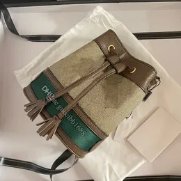 Wysokiej jakości litery na płótnie wydrukuj mini sznurka luksusowe designerskie torebki kobiety torebki krzyżowe skórzane torby na ramię z kodem daty