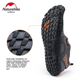 Naturehike Rubber Sole Wading Shoes Non-Slip Men Women Soft Dive Boots Beach Socks Swimming Y0714