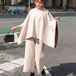 Högkvalitativa sweatsuits för kvinnor som ligger höst Winter Cloak Cape stickade pullover toppar midja byxor byxor 2 bitar kostymer 210514