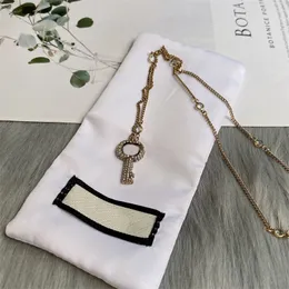Rhinestone Key Letter Pendant Necklaces With Box Luxury Exquisite Elegant Charm Jewelry Birthday Festival Gift For Lover Necklace