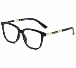 2285 Mężczyzn Klasyczny Design Okulary Moda Owalna Rama Powłoka UV400 Obiektyw Włókno węglowe Nogi Lato Styl Eyewear z pudełkiem