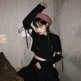 Koreański Punk Samica z długim rękawem z długim rękawem Bowknot Hollow Vintage Ciemne ubrania Chic Tumblr Casual Slim Ultra-Short Harajuku T-shirt 210608